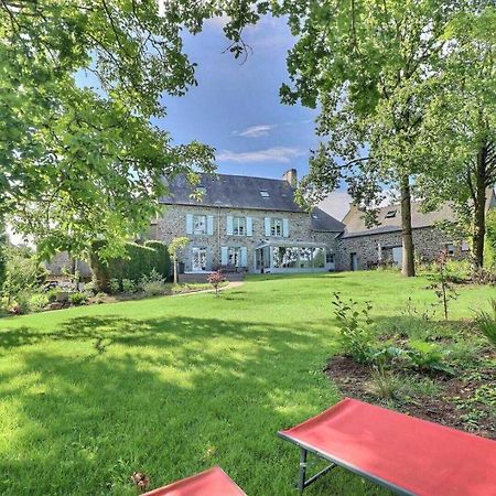Le Jardin De Quercus Acomodação com café da manhã Bazouges-la-Pérouse Exterior foto